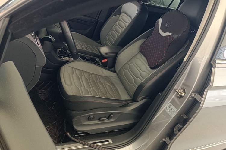 Used Volkswagen Tiguan X 2021 330TSI Two-Wheel-Drive Flagship Edition Left Front Seat