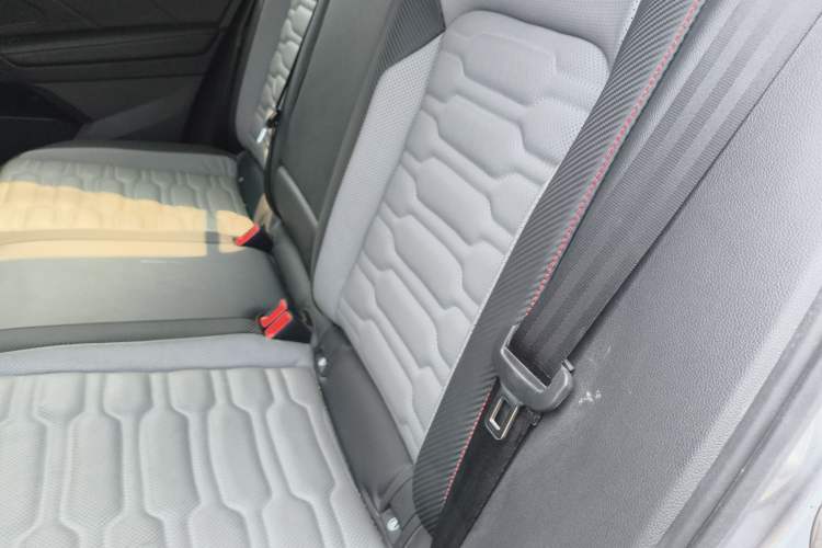 Used Volkswagen Tiguan X 2021 330TSI Two-Wheel-Drive Flagship Edition Left Rear Seat