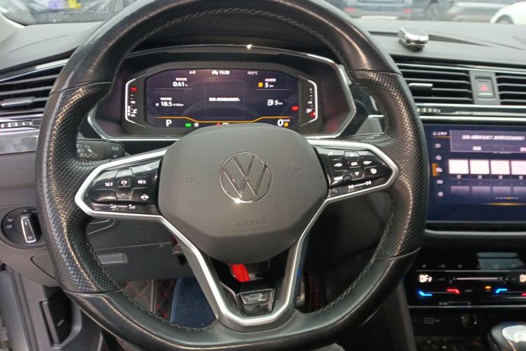 Used Volkswagen Tiguan X 2021 330TSI Two-Wheel-Drive Flagship Edition Steering Wheel
