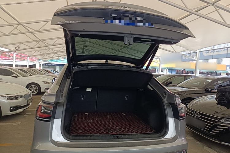 Used Volkswagen Tiguan X 2021 330TSI Two-Wheel-Drive Flagship Edition Trunk