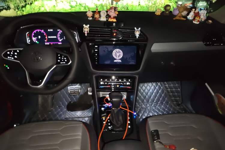 Used Volkswagen Tiguan X 2021 330TSI Two-Wheel-Drive Prestige Flagship Edition Audio And AC Panel