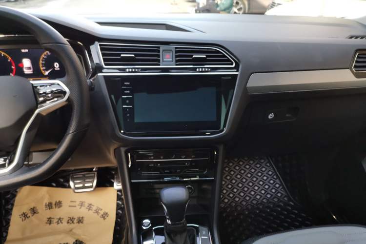 Used Volkswagen Tiguan X 2021 330TSI Two-Wheel Drive Enjoyment Version Audio And AC Panel