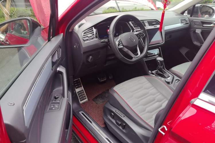 Used Volkswagen Tiguan X 2021 380TSI Four-Wheel Drive Prestige Flagship Edition Driver Seat