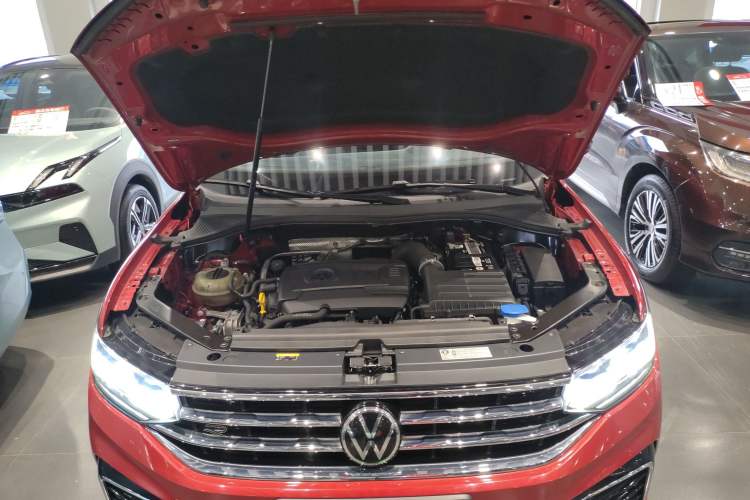 Used Volkswagen Tiguan X 2021 380TSI Four-Wheel Drive Prestige Flagship Edition Engine Bay