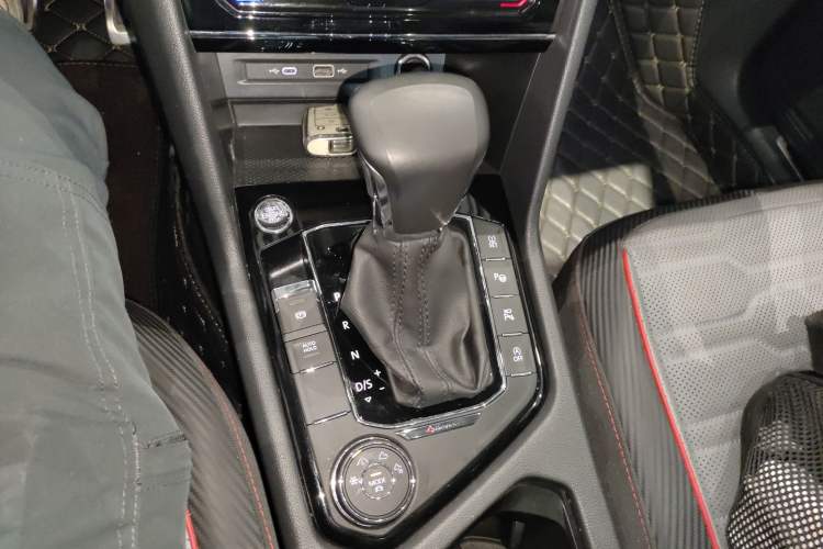 Used Volkswagen Tiguan X 2021 380TSI Four-Wheel Drive Prestige Flagship Edition Gear Lever