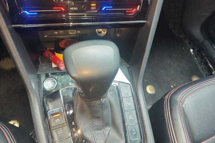 Used Volkswagen Tiguan X 2021 330TSI Two-Wheel-Drive Flagship Edition Gear Lever