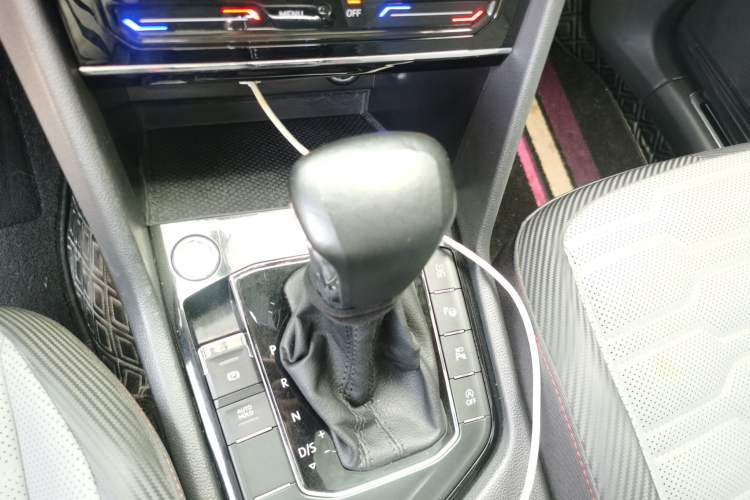 Used Volkswagen Tiguan X 2021 330TSI Two-Wheel-Drive Flagship Edition Gear Lever