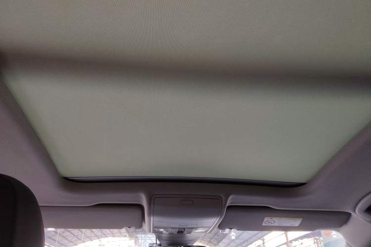 Used Volkswagen Tiguan X 2021 330TSI Two-Wheel-Drive Prestige Flagship Edition Headliner