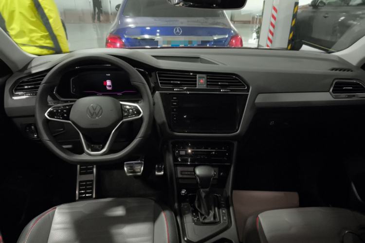 Used Volkswagen Tiguan X 2021 330TSI Two-Wheel-Drive Prestige Flagship Edition Interior 2