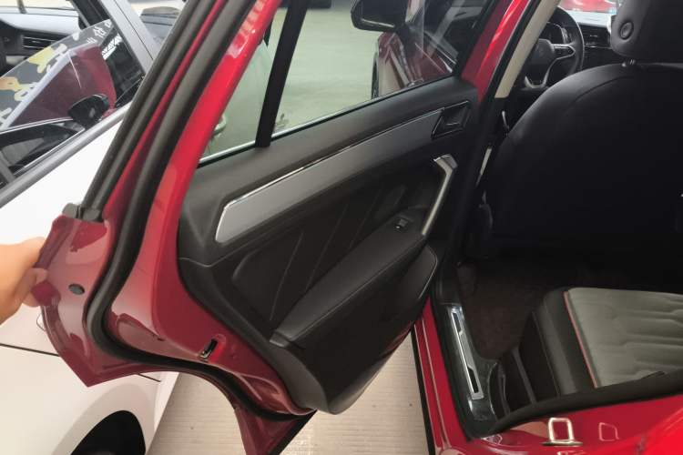 Used Volkswagen Tiguan X 2021 330TSI Two-Wheel-Drive Prestige Flagship Edition Interior 8