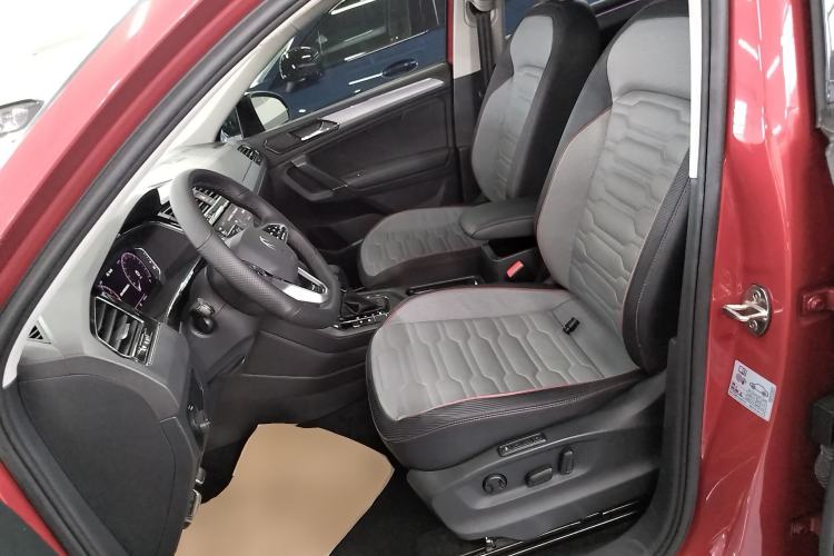 Used Volkswagen Tiguan X 2021 330TSI Two-Wheel-Drive Prestige Flagship Edition Left Front Seat