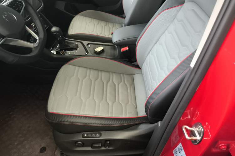 Used Volkswagen Tiguan X 2021 330TSI Two-Wheel-Drive Prestige Flagship Edition Left Front Seat