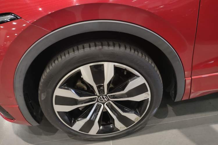 Used Volkswagen Tiguan X 2021 380TSI Four-Wheel Drive Prestige Flagship Edition Left Front Wheel Hub