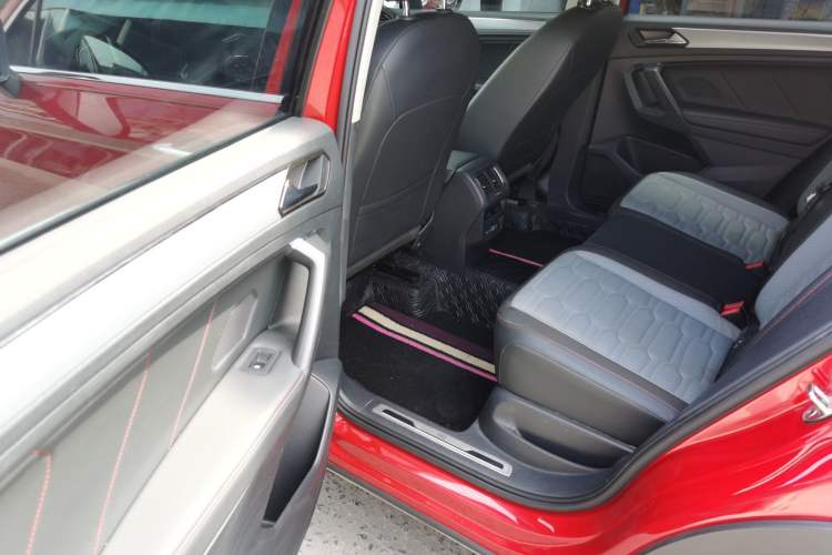 Used Volkswagen Tiguan X 2021 330TSI Two-Wheel-Drive Flagship Edition Left Rear Seat