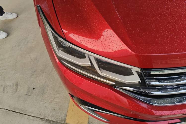 Used Volkswagen Tiguan X 2021 380TSI Four-Wheel Drive Prestige Flagship Edition Right Front Headlight