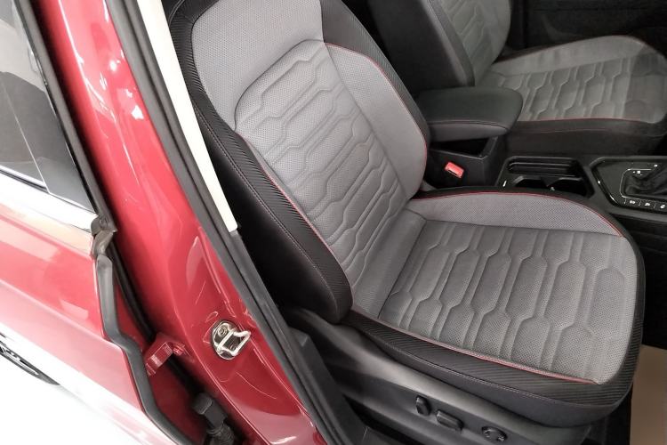 Used Volkswagen Tiguan X 2021 330TSI Two-Wheel-Drive Prestige Flagship Edition Right Front Seat