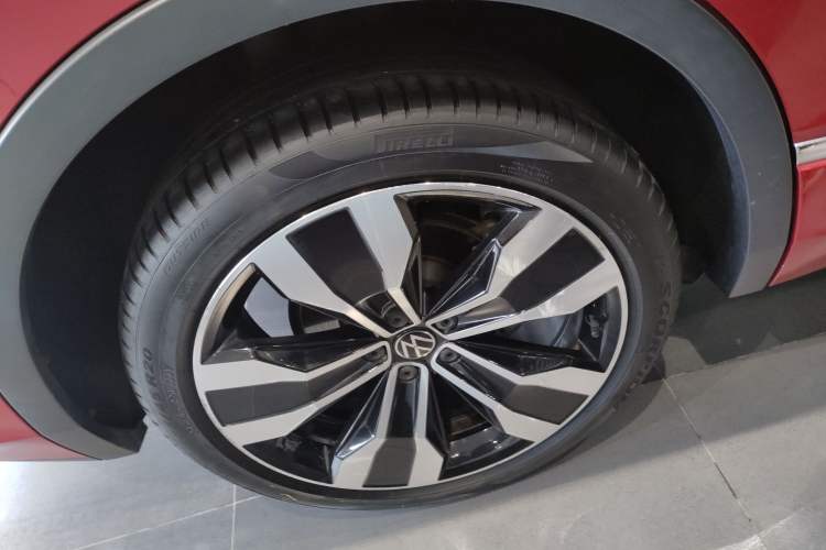 Used Volkswagen Tiguan X 2021 380TSI Four-Wheel Drive Prestige Flagship Edition Right Rear Wheel Hub