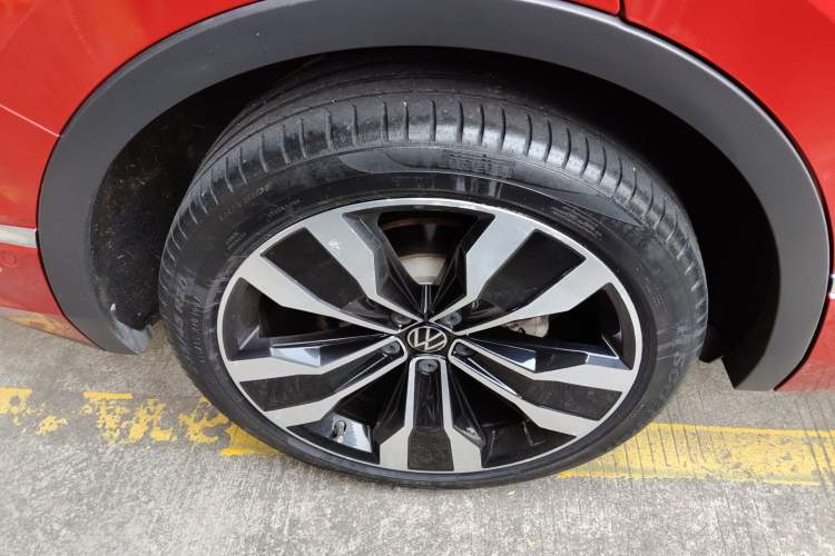 Used Volkswagen Tiguan X 2021 330TSI Two-Wheel-Drive Prestige Flagship Edition Right Rear Wheel Hub