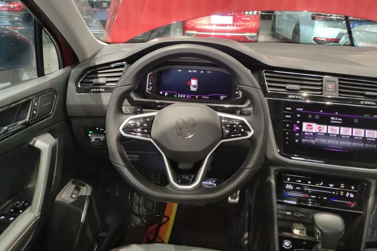 Used Volkswagen Tiguan X 2021 380TSI Four-Wheel Drive Prestige Flagship Edition Steering Wheel