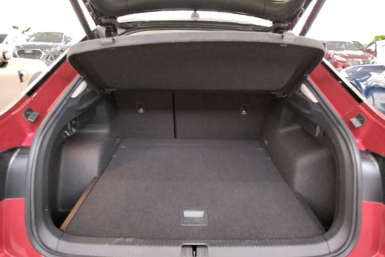 Used Volkswagen Tiguan X 2021 330TSI Two-Wheel-Drive Prestige Flagship Edition Trunk