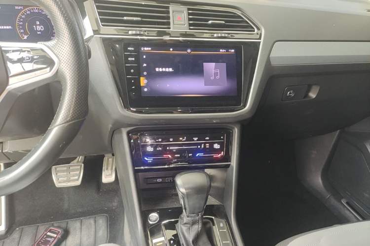 Used Volkswagen Tiguan X 2021 330TSI Two-Wheel-Drive Prestige Flagship Edition Audio And AC Panel