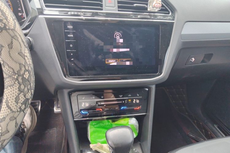 Used Volkswagen Tiguan X 2021 330TSI Two-Wheel-Drive Flagship Edition Audio And AC Panel