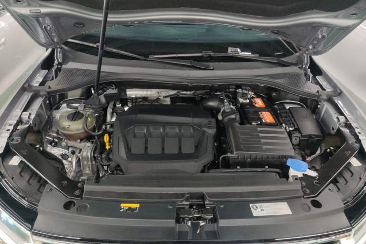 Used Volkswagen Tiguan X 2021 330TSI Two-Wheel-Drive Flagship Edition Engine Bay