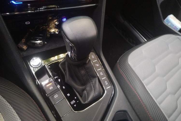 Used Volkswagen Tiguan X 2021 330TSI Two-Wheel-Drive Flagship Edition Gear Lever