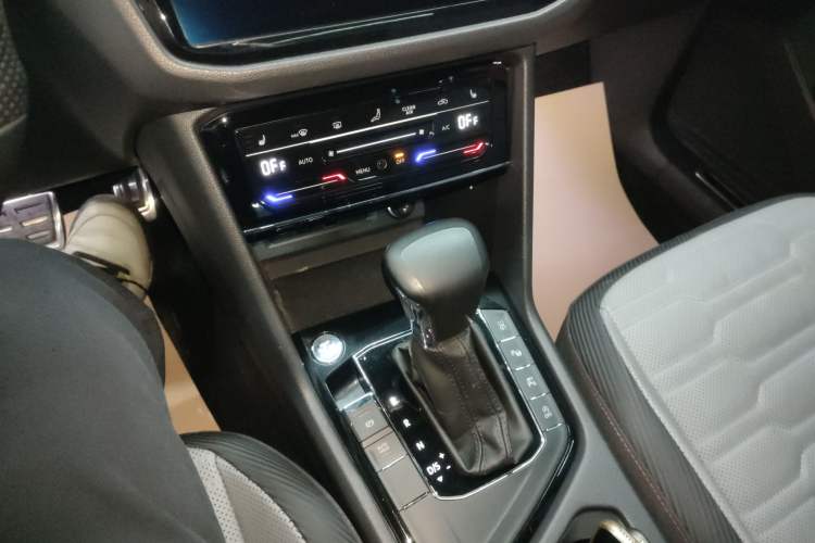 Used Volkswagen Tiguan X 2021 330TSI Two-Wheel-Drive Flagship Edition Gear Lever