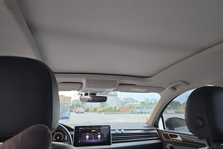 Used Volkswagen Tiguan X 2021 330TSI Two-Wheel Drive Enjoyment Version Headliner
