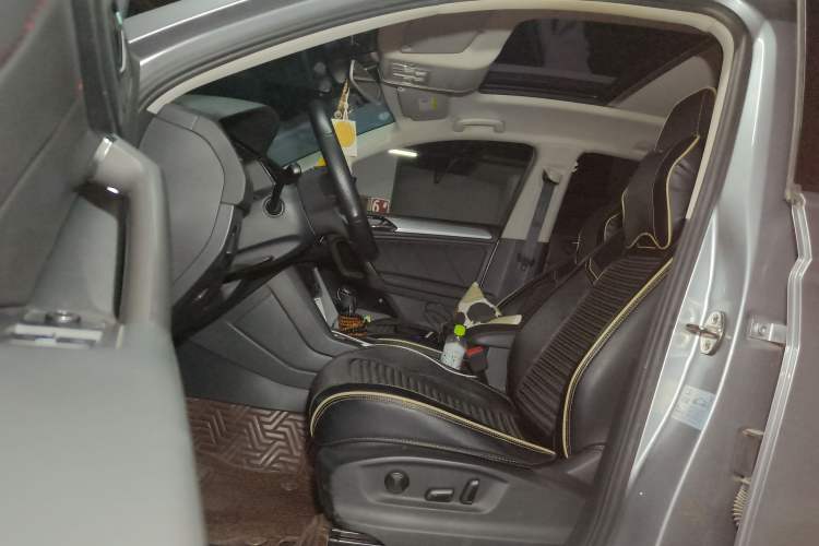 Used Volkswagen Tiguan X 2021 330TSI Two-Wheel-Drive Flagship Edition Left Front Seat