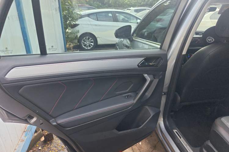 Used Volkswagen Tiguan X 2021 330TSI Two-Wheel Drive Enjoyment Version Left Rear Door Interior