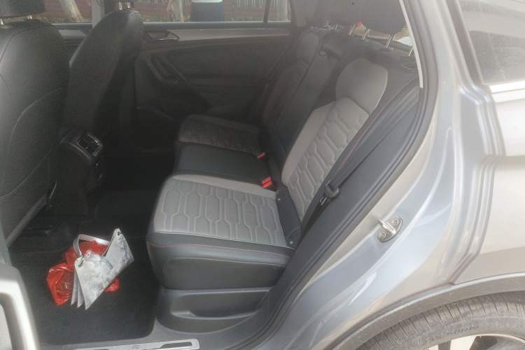 Used Volkswagen Tiguan X 2021 330TSI Two-Wheel Drive Enjoyment Version Left Rear Seat