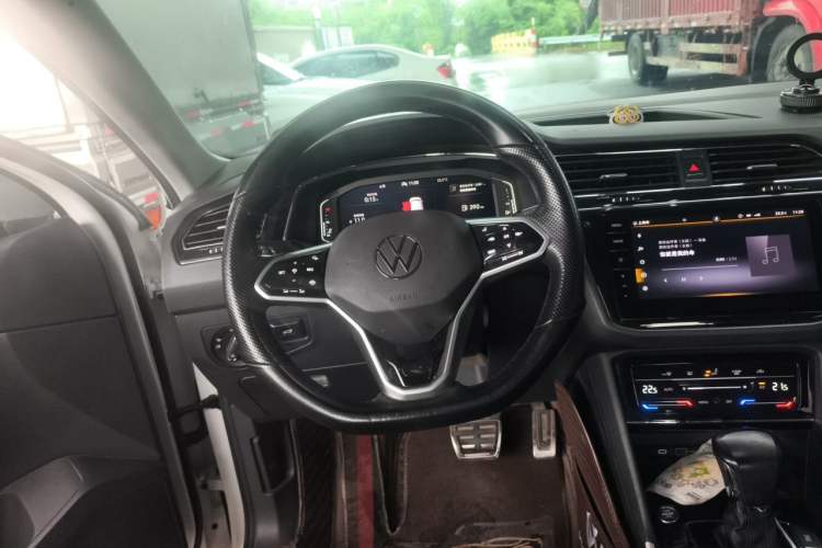 Used Volkswagen Tiguan X 2021 330TSI Two-Wheel Drive Enjoyment Version Steering Wheel