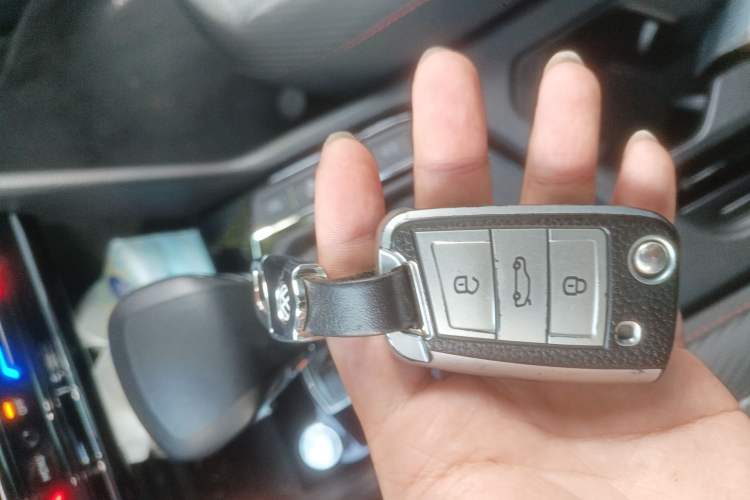 Used Volkswagen Tiguan X 2021 330TSI Two-Wheel Drive Enjoyment Version Vehicle Key