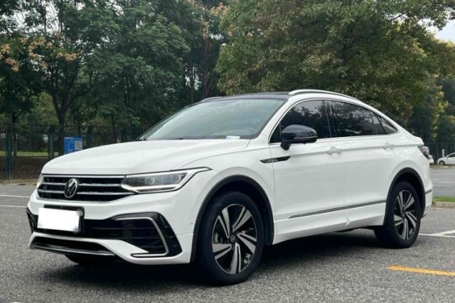 Ojetý Volkswagen Tiguan X 2021 330TSI Two-Wheel-Drive Flagship Edition