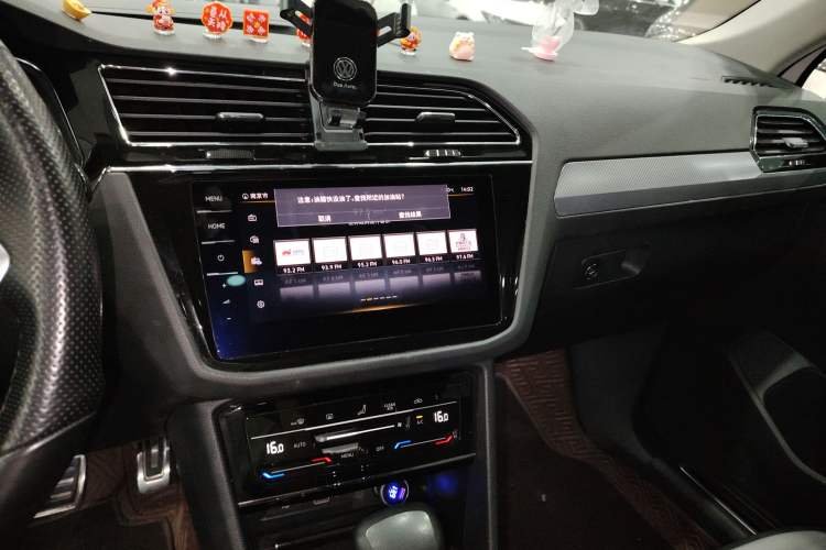 Used Volkswagen Tiguan X 2021 330TSI Two-Wheel Drive Enjoyment Version Audio And AC Panel