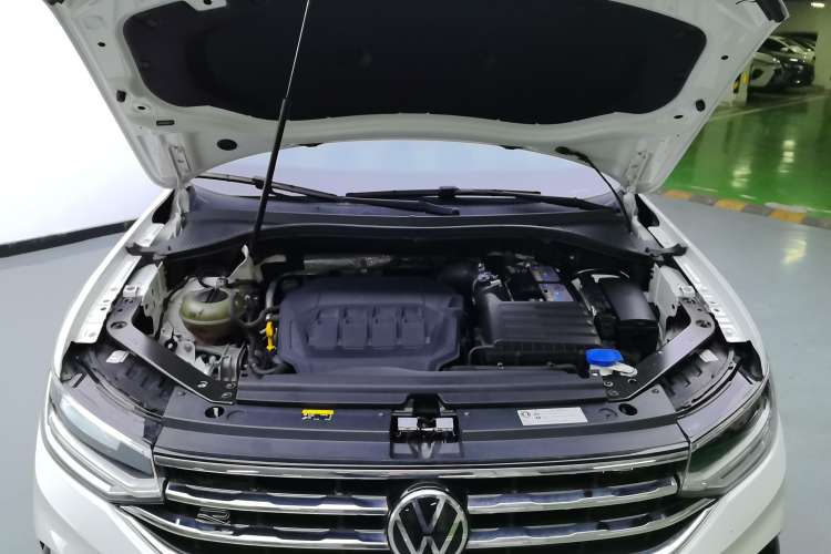 Used Volkswagen Tiguan X 2021 330TSI Two-Wheel-Drive Flagship Edition Engine Bay