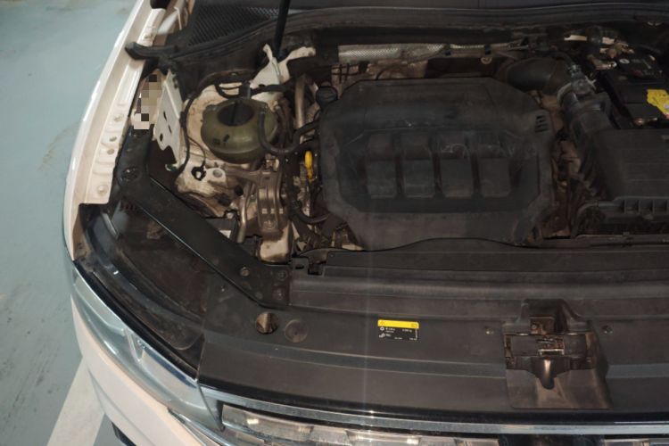 Used Volkswagen Tiguan X 2021 330TSI Two-Wheel-Drive Prestige Flagship Edition Engine Bay Right