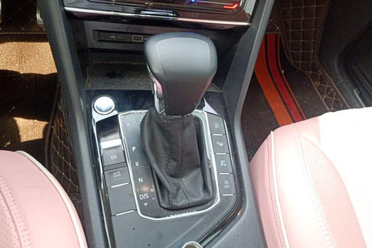 Used Volkswagen Tiguan X 2021 330TSI Two-Wheel-Drive Flagship Edition Gear Lever