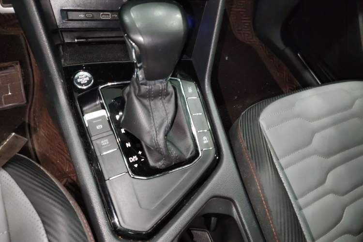 Used Volkswagen Tiguan X 2021 330TSI Two-Wheel Drive Enjoyment Version Gear Lever