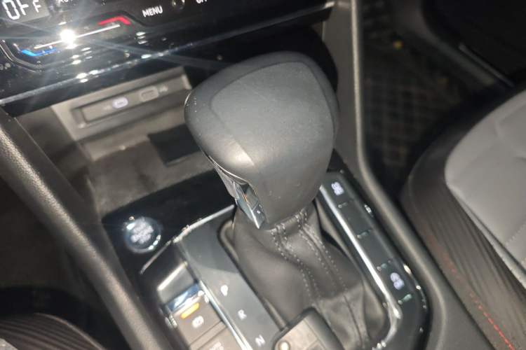 Used Volkswagen Tiguan X 2021 330TSI Two-Wheel Drive Enjoyment Version Gear Lever