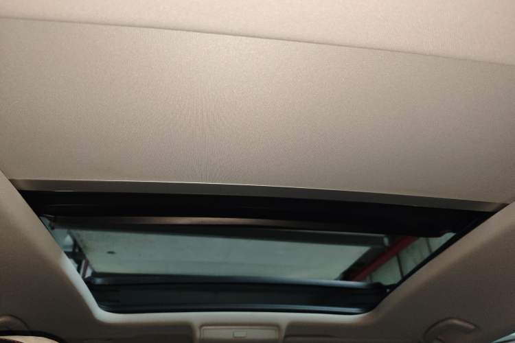 Used Volkswagen Tiguan X 2021 330TSI Two-Wheel-Drive Prestige Flagship Edition Headliner