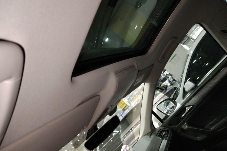 Used Volkswagen Tiguan X 2021 330TSI Two-Wheel Drive Enjoyment Version Headliner