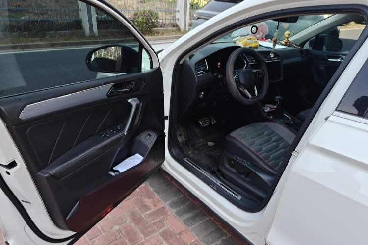 Used Volkswagen Tiguan X 2021 330TSI Two-Wheel-Drive Prestige Flagship Edition Interior 3