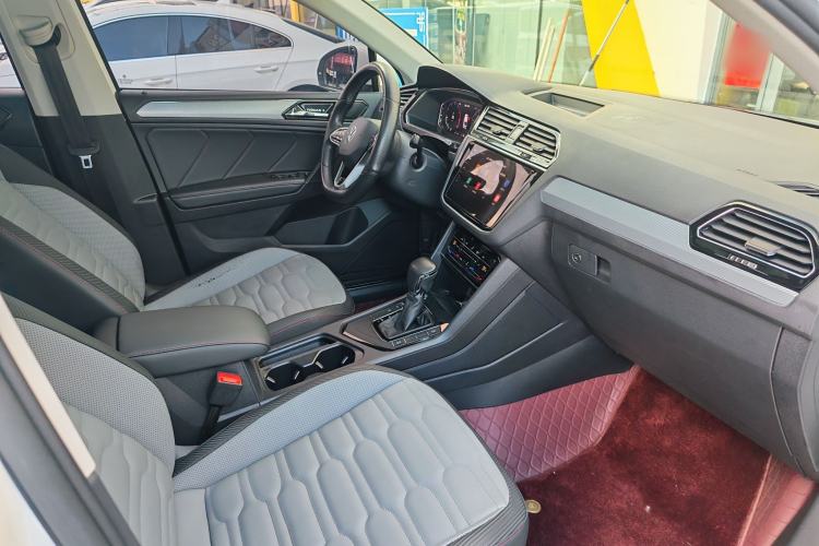 Used Volkswagen Tiguan X 2021 330TSI Two-Wheel Drive Enjoyment Version Interior 3