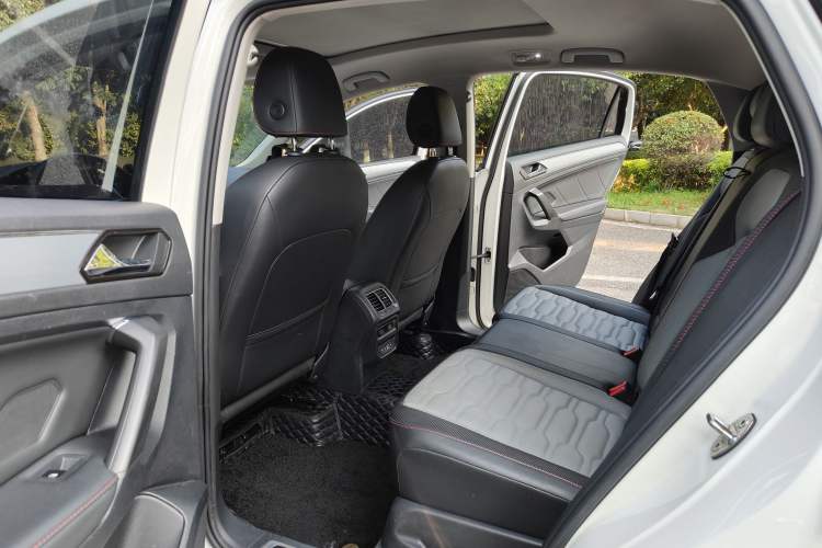 Used Volkswagen Tiguan X 2021 330TSI Two-Wheel Drive Enjoyment Version Interior 4