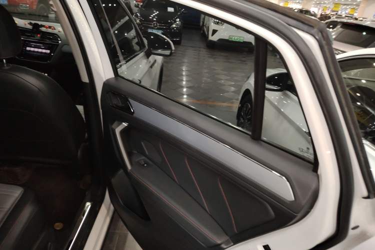 Used Volkswagen Tiguan X 2021 330TSI Two-Wheel Drive Enjoyment Version Interior 6