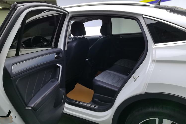 Used Volkswagen Tiguan X 2021 330TSI Two-Wheel-Drive Flagship Edition Left Rear Seat
