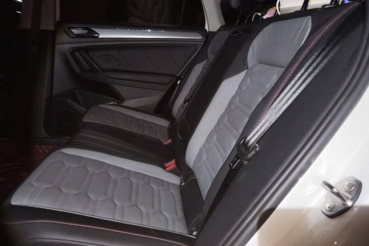 Used Volkswagen Tiguan X 2021 330TSI Two-Wheel-Drive Flagship Edition Left Rear Seat